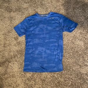 Soft cotton Oakley tee